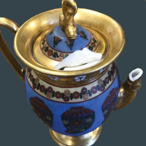 Broken teapot restoration