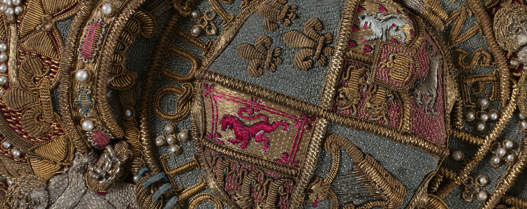 Detailed textile example